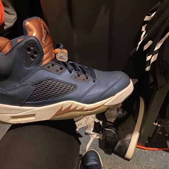 Shoes/clothes - Picture 2 of 3